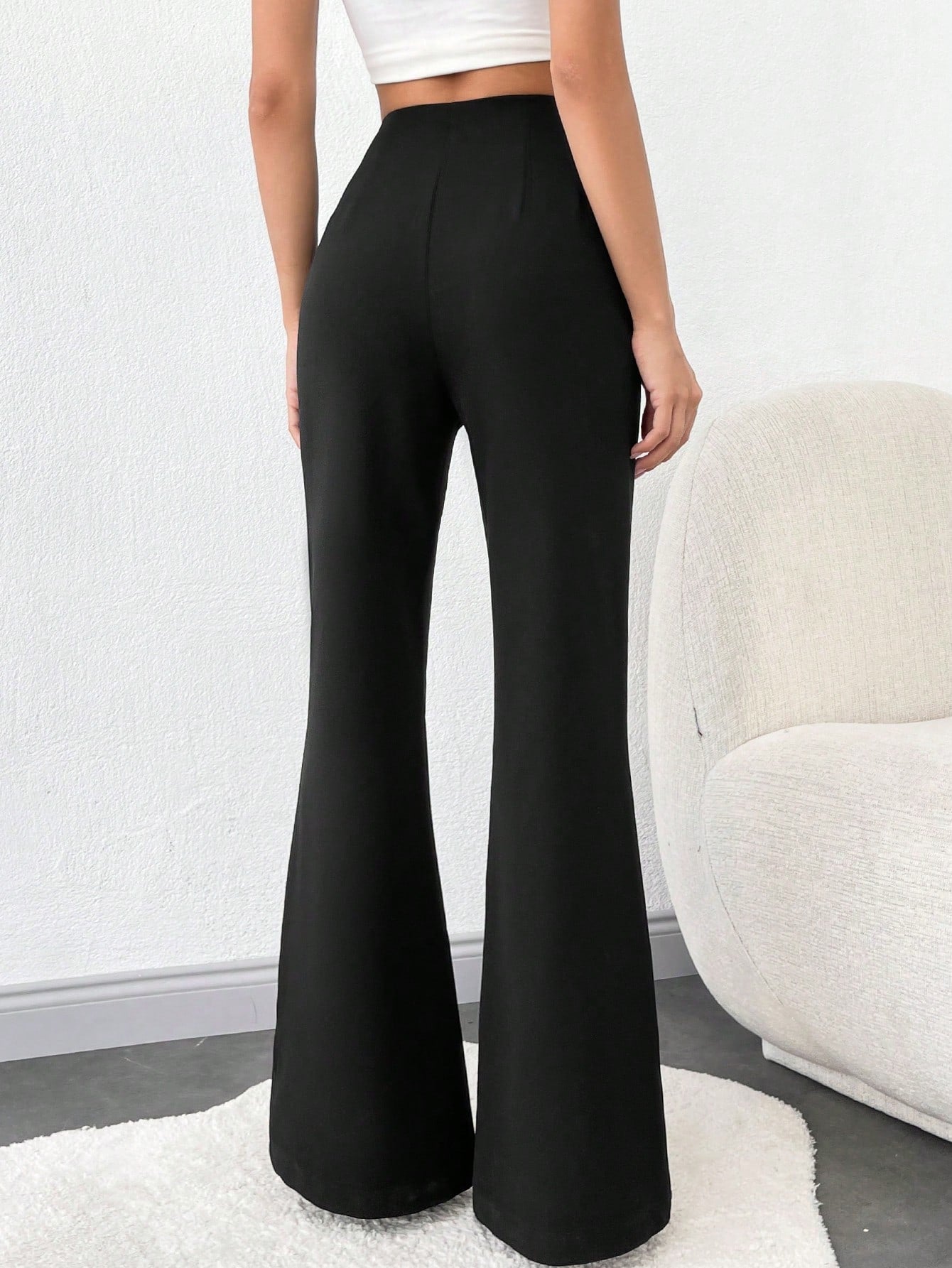 Darted Contour Bootcut Pants