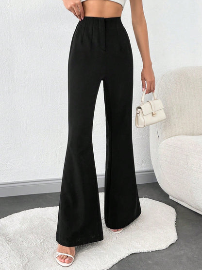 Darted Contour Bootcut Pants